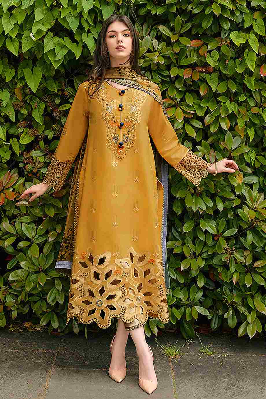 3 Piece Unstiched Embroidery Dhanak
