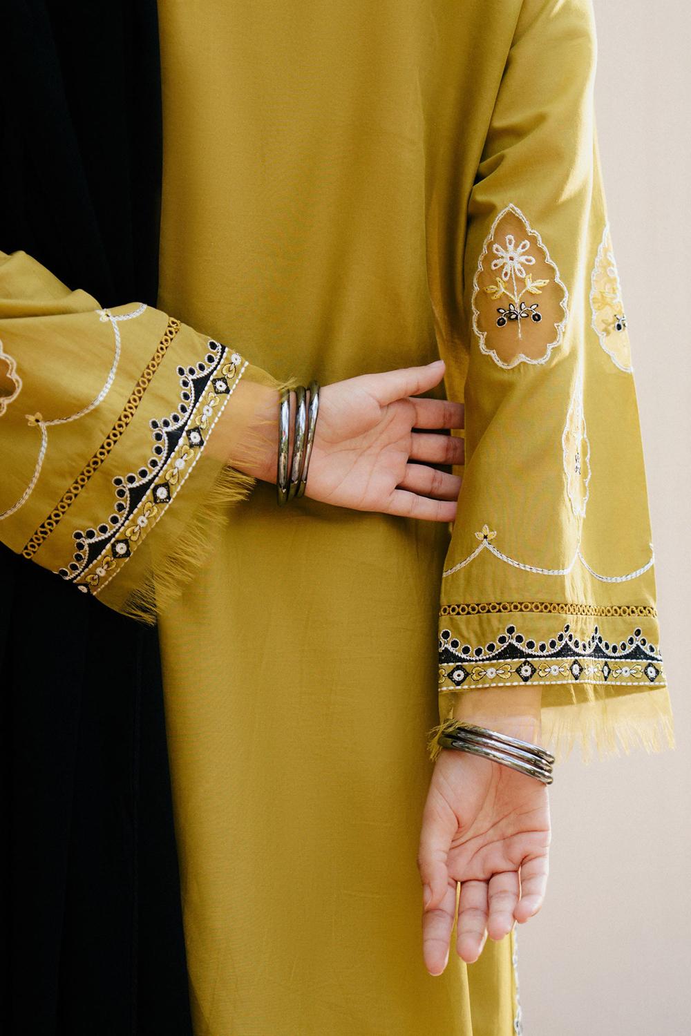 3 Piece Unstiched Embroidery Dhanak