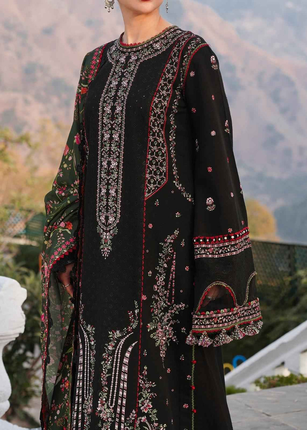 3 Piece Unstiched Embroidery Dhanak