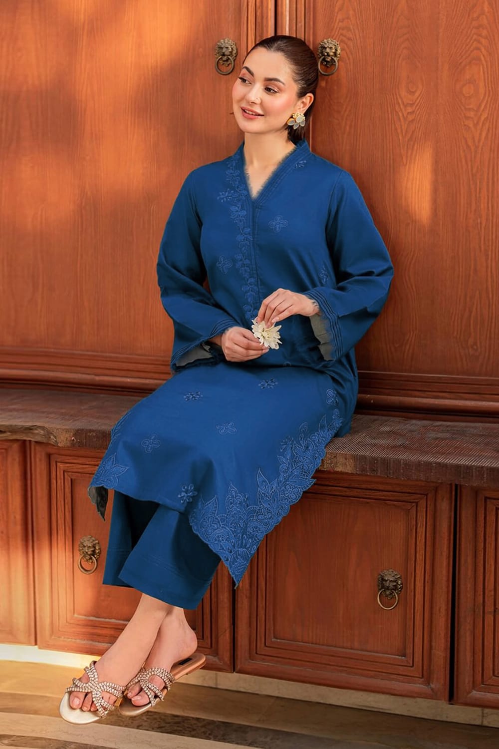 2 Piece Unstiched Embroidery Dhanak