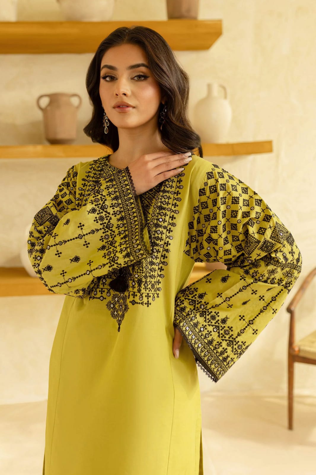 2 Piece Unstiched Embroidery Dhanak