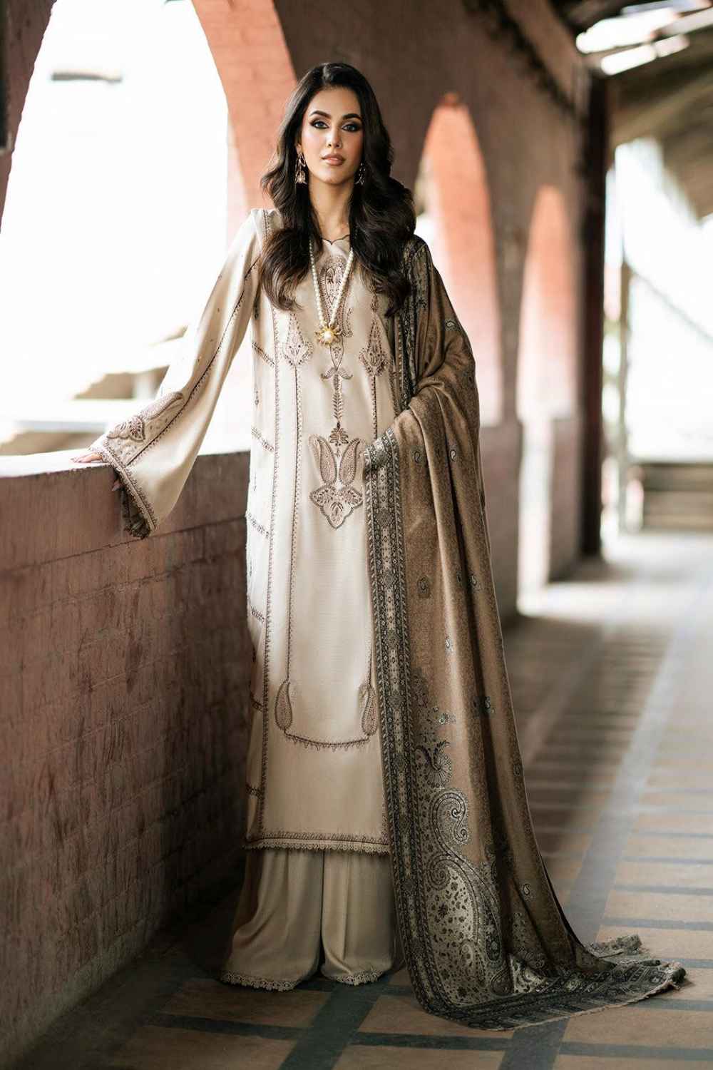 3 Piece Unstiched Embroidery Dhanak