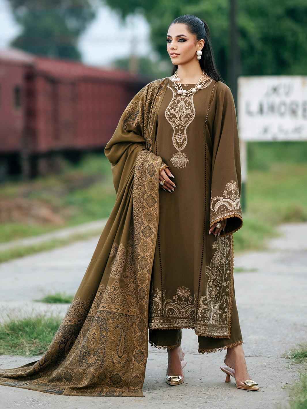 3 Piece Unstiched Embroidery Dhanak