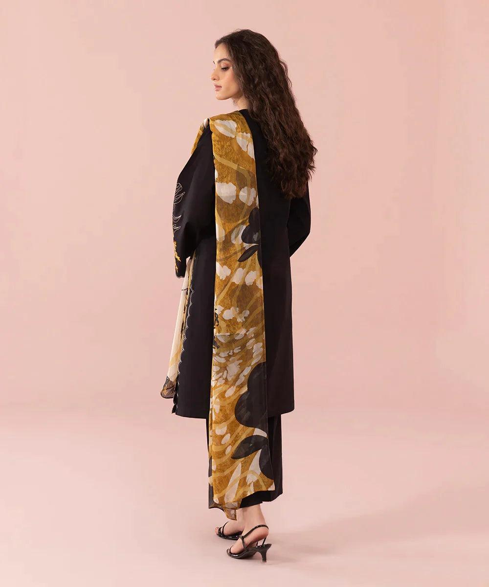 3 Piece Unstiched Embroidery Dhanak