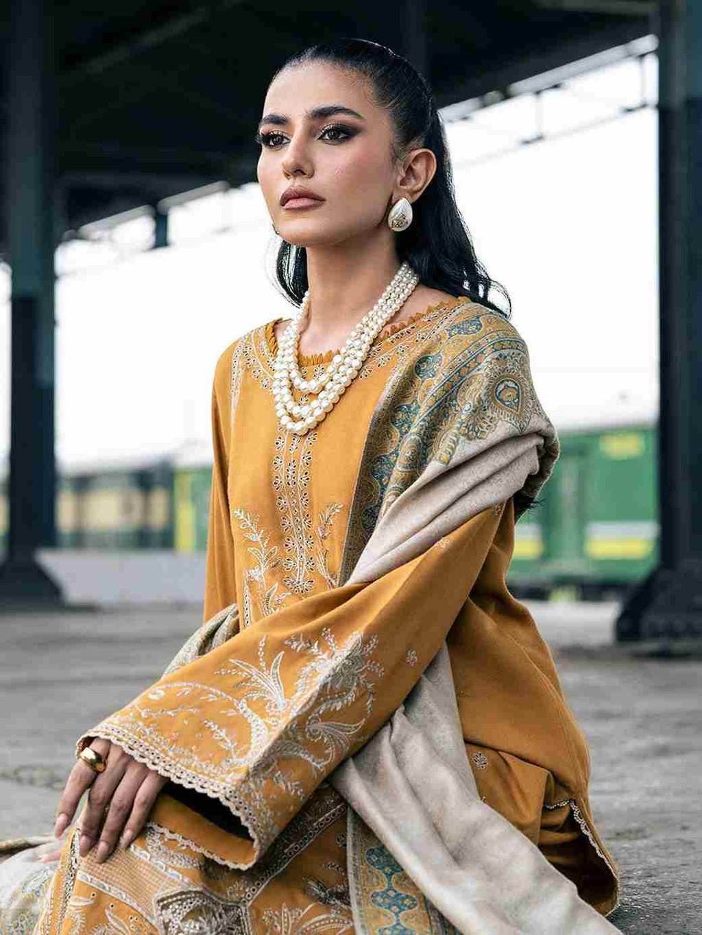 3 Piece Unstiched Embroidery Dhanak