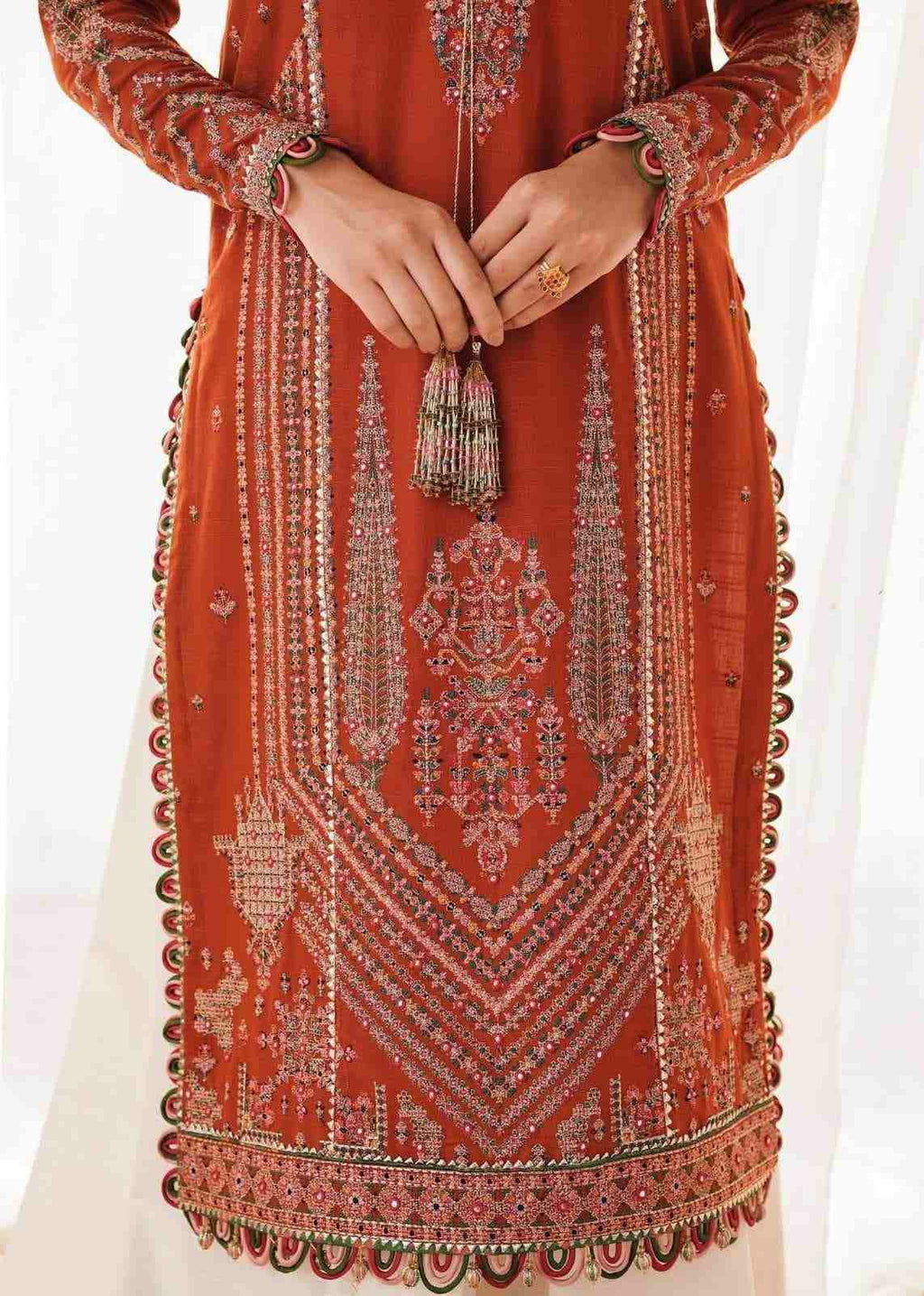 3 Piece Unstiched Embroidery Dhanak