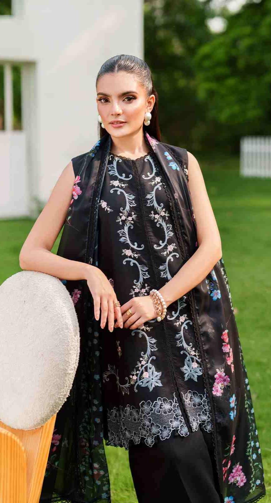 3 Piece Unstiched Embroidery Dhanak